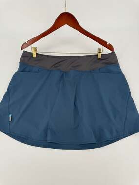 Simms Women's Blue Athletic Skort with Built-In Shorts